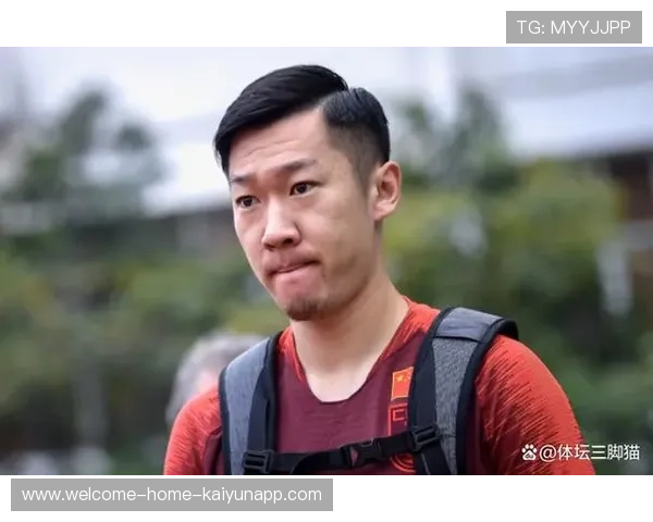 上海海港中场徐新离队，豪门变局引球迷热议